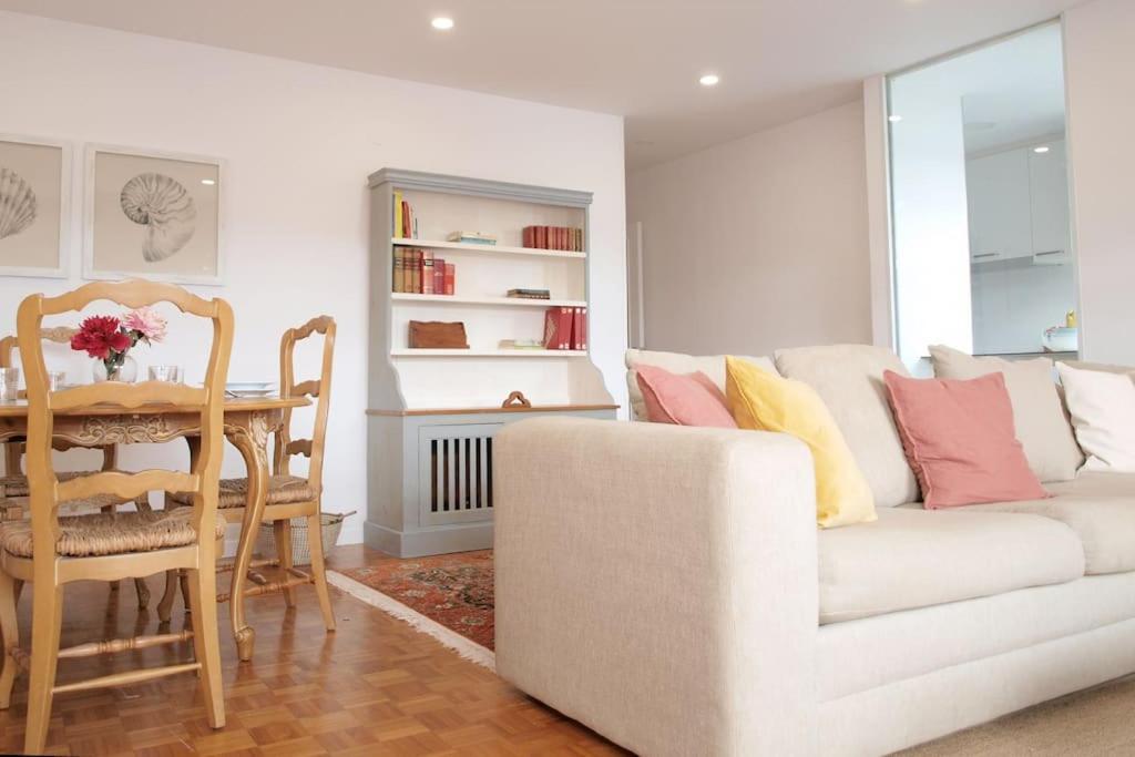 Precioso Apartamento Wifi, Aparcamiento, Piscina En Llanes Luaran gambar